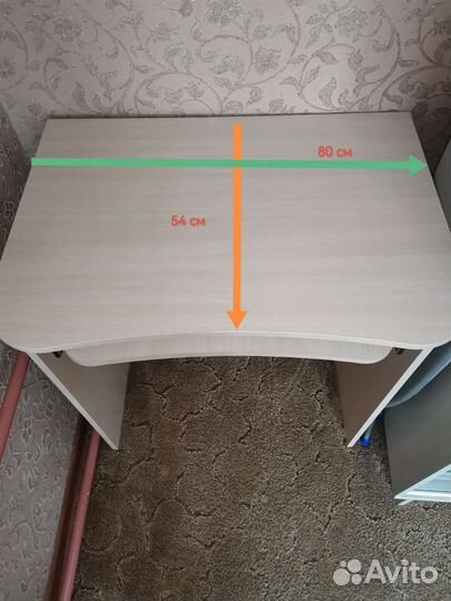 Компьютерный стол