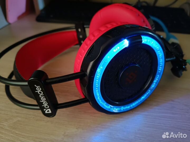Новые Игровые наушники Defender с подсветкой