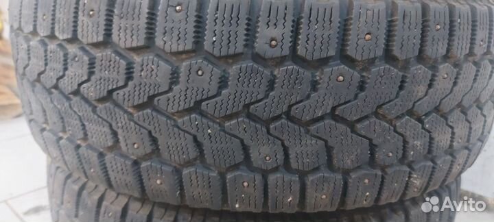 Yokohama Ice Guard Stud IG55 185/65 R15 88Q