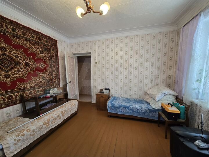 2-к. квартира, 60 м², 1/2 эт.