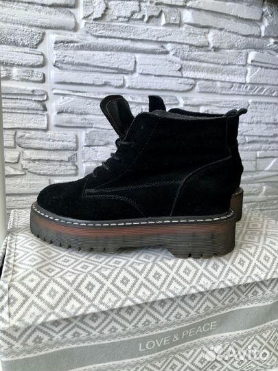 Ботинки женские