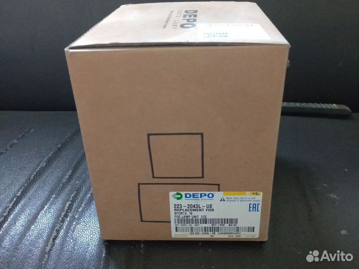 Противотуманная фара левая