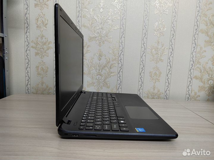 Ноутбук Acer (Packard-Bell) 15.6/ SSD/ 8gb