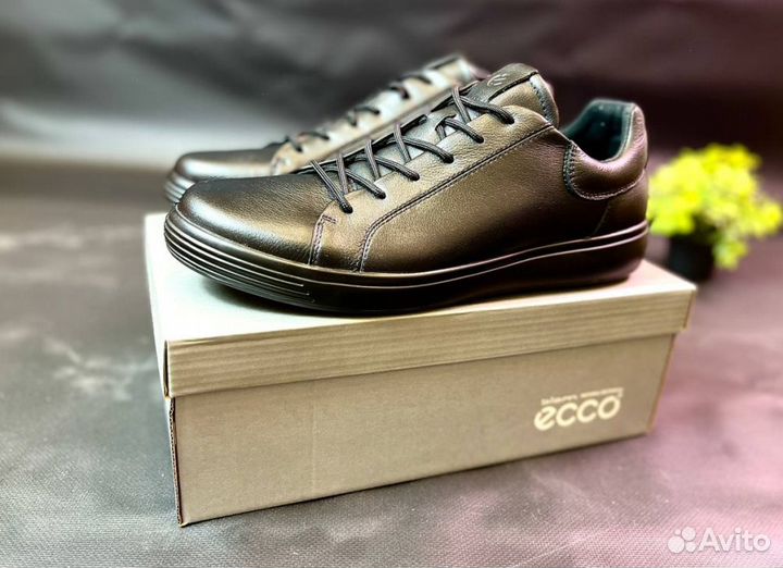 Кроссовки Ecco удобные