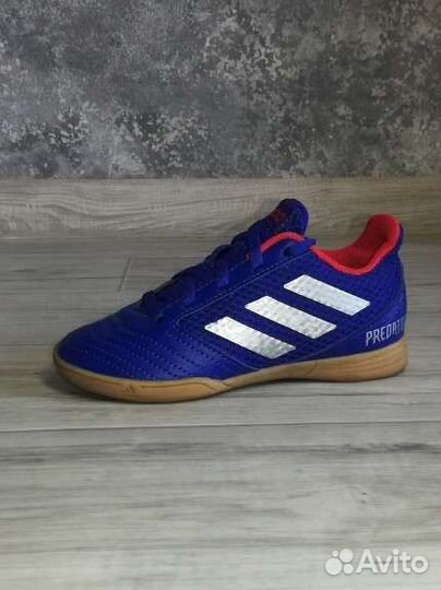 Футзалки adidas predator 28 размер