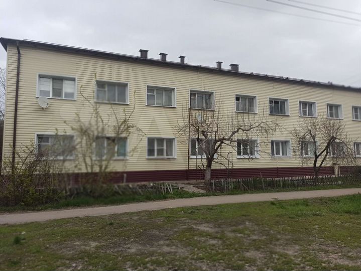 Комната 18 м² в 2-к., 2/2 эт.
