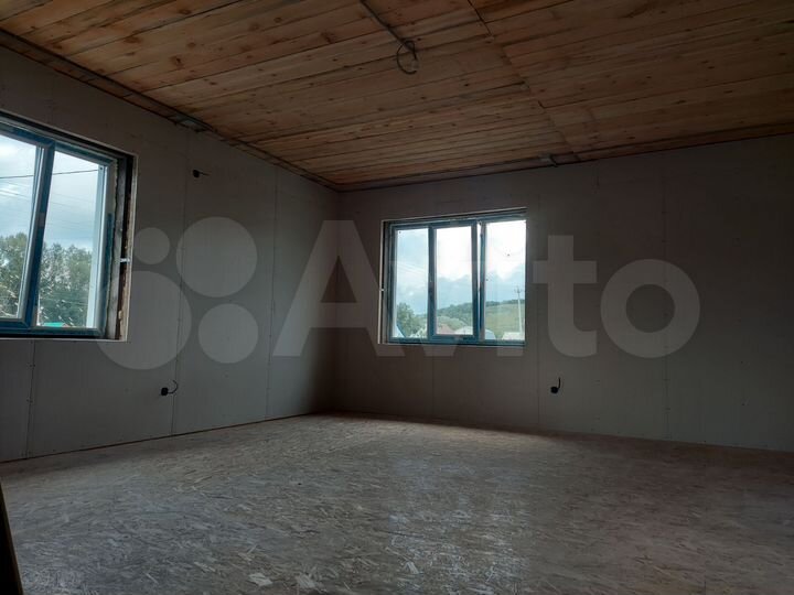 Дом 112 м² на участке 10 сот.