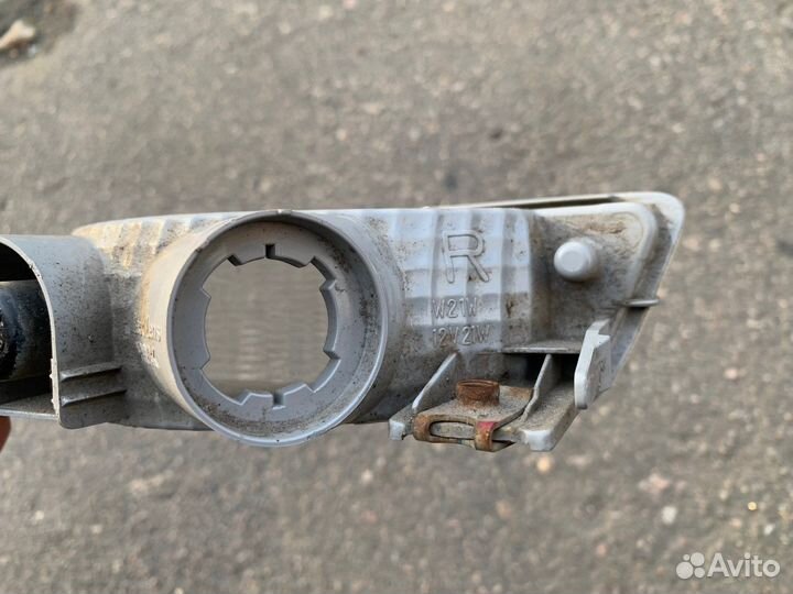 Фонарь задний в бампер правый X-Trail (T31)