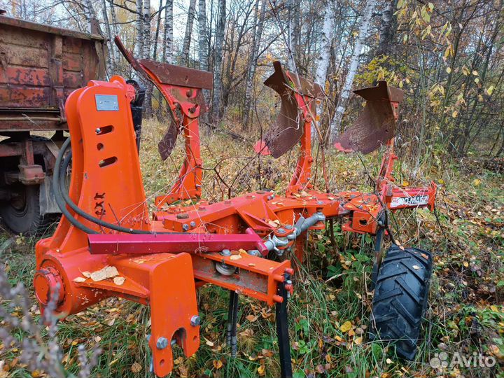 Плуг оборотный 3+1