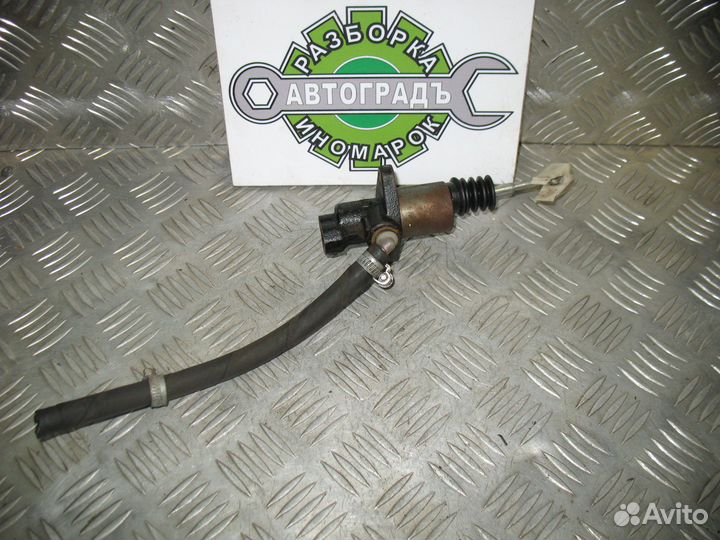 Главный цилиндр сцепления Volkswagen Golf 3 1992г