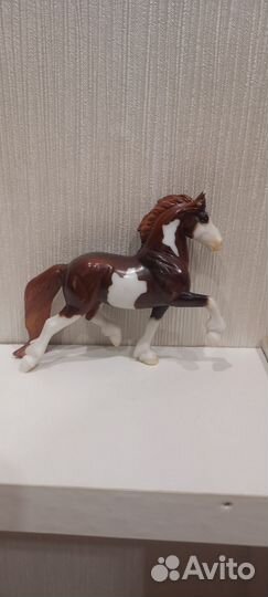 Лошади breyer