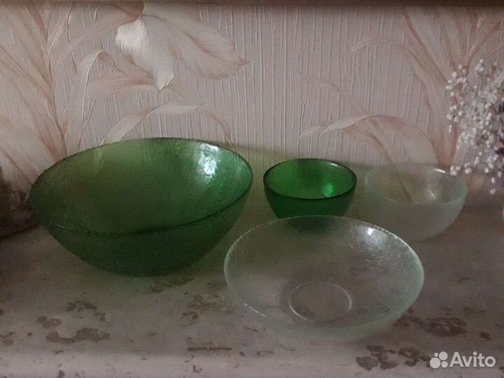 Салатники набор импортные большие и маленькие