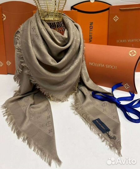 Платок Louis Vuitton