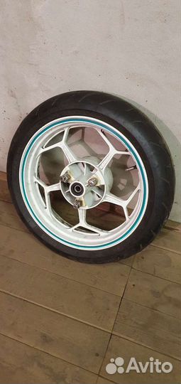 Задний колесный диск Kawasaki Ninja 300