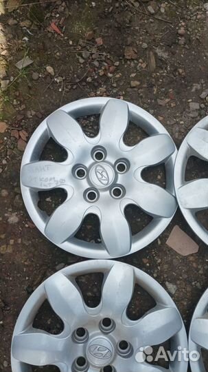 Хендай R15 колпак диска 4 шт бу