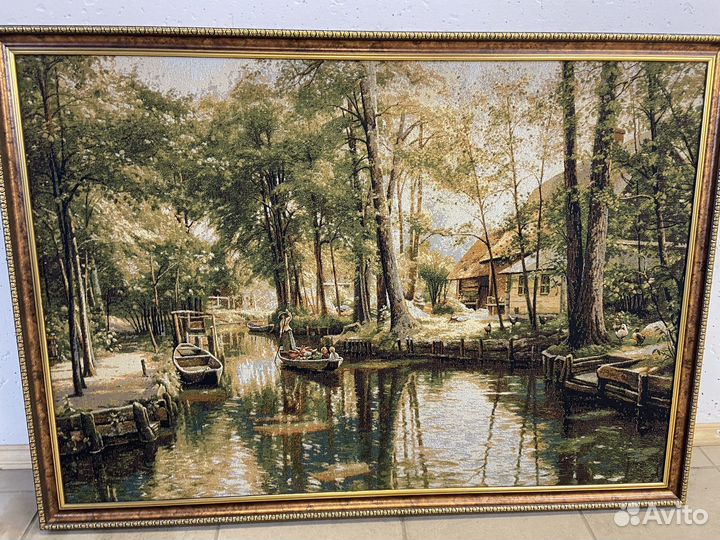 Картина в раме гобелен