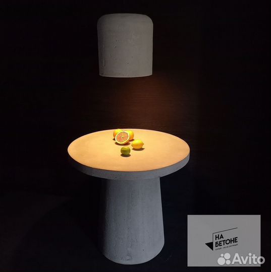 Люстра из бетона