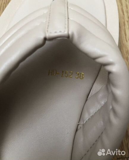 Шлепки женские 38 размер новые