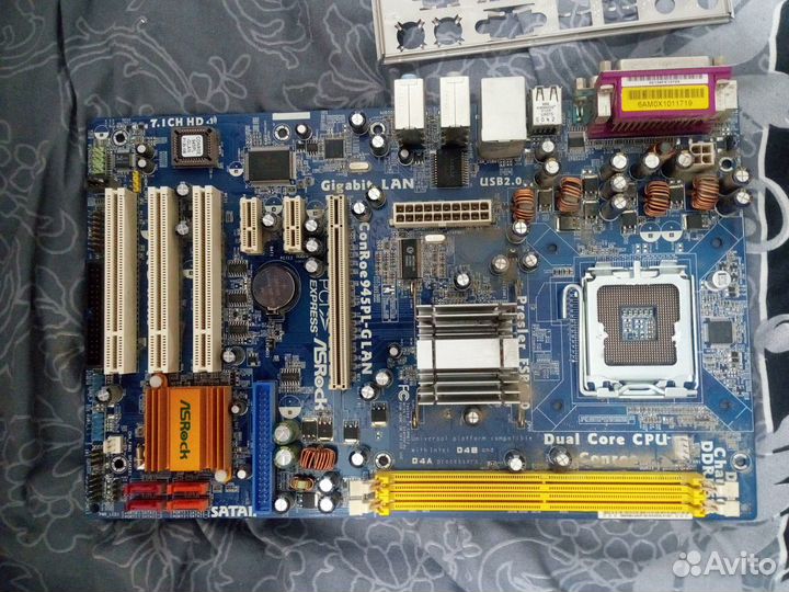 Материнская плата ASRock ConRoe945PL-glan