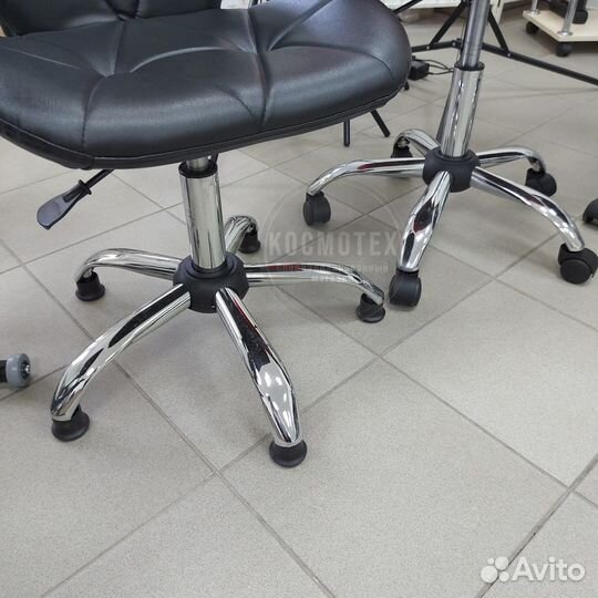 Стул мастера \ стул клиента