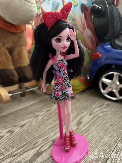 Кукла monster high draculaura emoji без дефектов