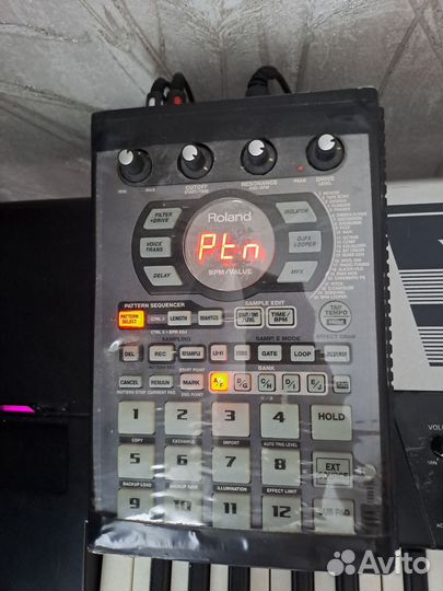 Roland sp-404sx сэмплер