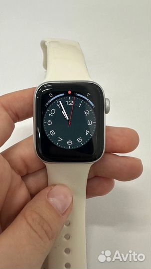 Apple watch series 5 40mm