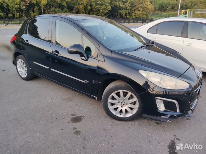 Peugeot 308 1.6 МТ, 2011, 210 000 км