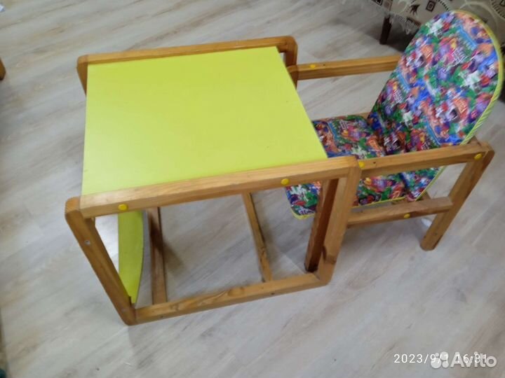 Детский стол и стул