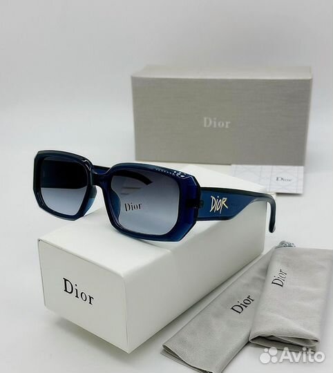 Солнечные очки Dior