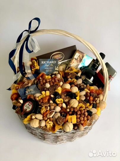 Подарочная корзина для женщины/на день учителя