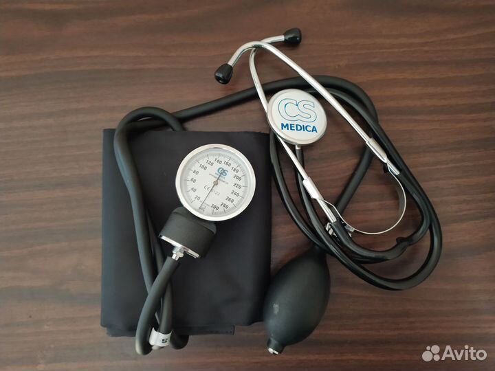 Тонометр механический CS Medica с фонендоскопом