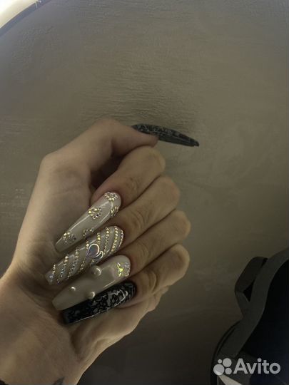 Начинающий мастер маникюра