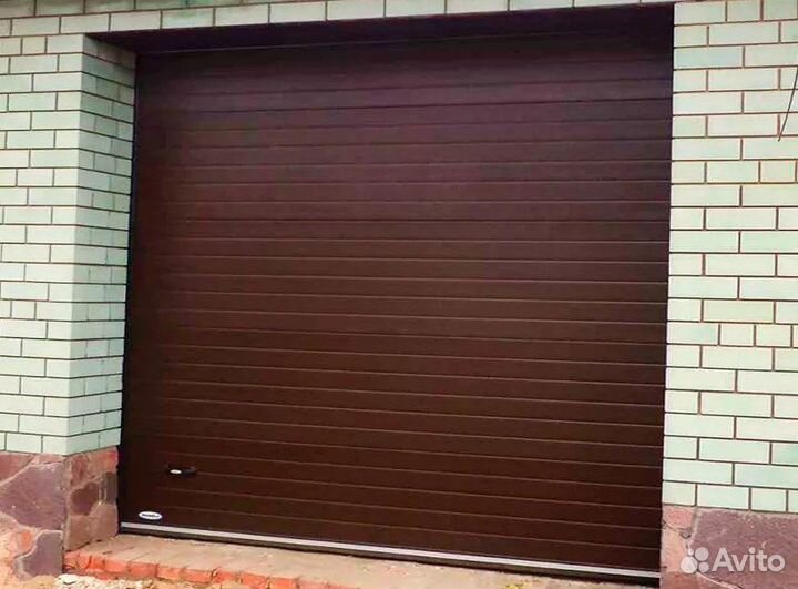 Секционные ворота