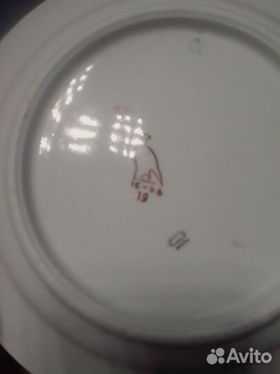 Блюдо и тарелки фарфор СССР 17 штук набором