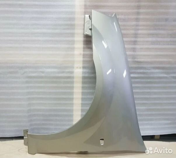 Крыло LADA largus