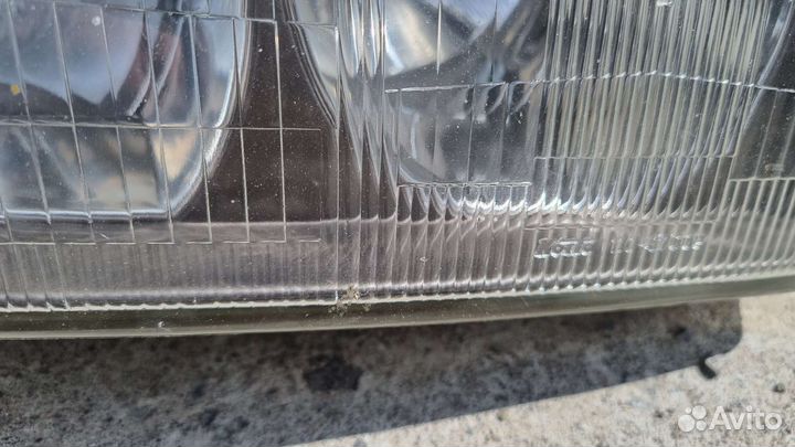 Фара на делику