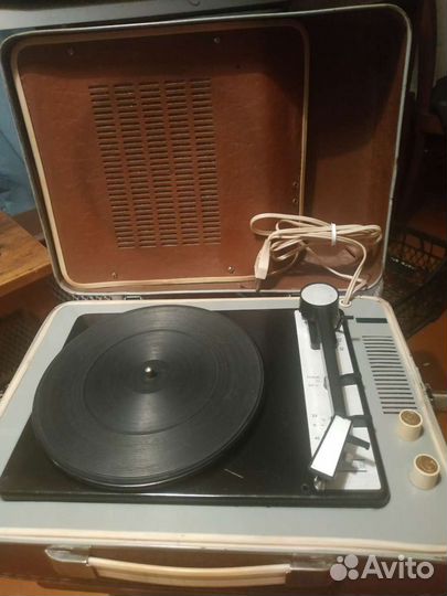 Электропроигрыватель