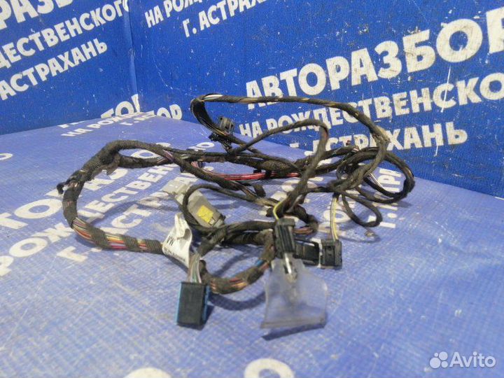 Проводка двери Volkswagen Touareg внедорожник AXQ