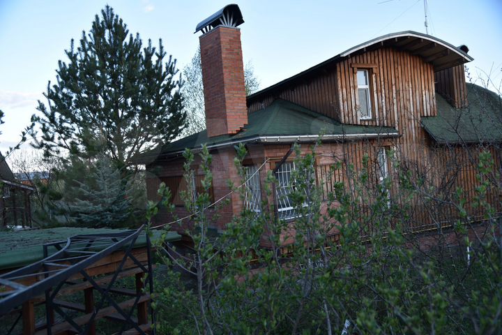 Дом 136 м² на участке 11 сот.