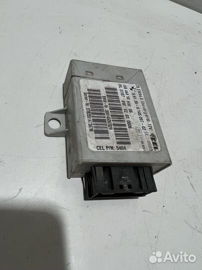 Блок управления бесключевым доступом BMW Z4 E85/E8