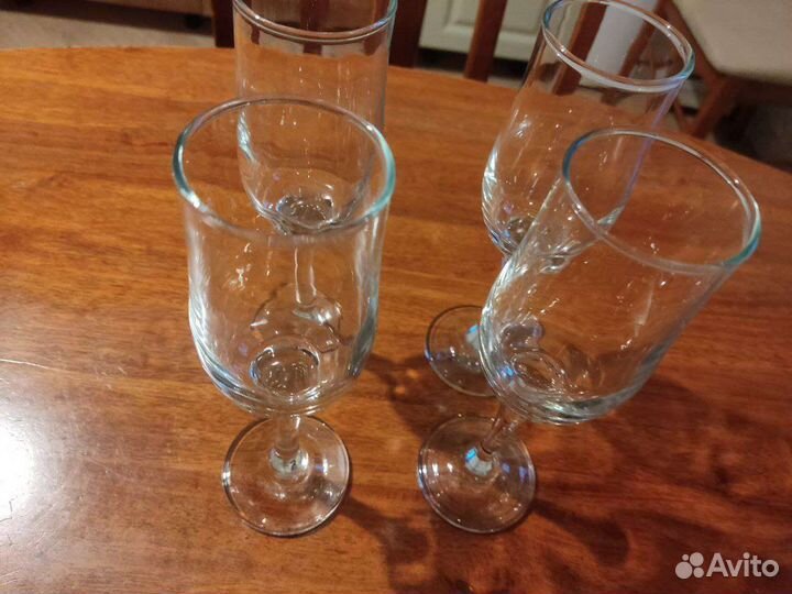 Бокалы и стаканы