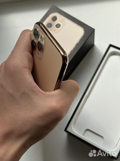 iPhone 11 Pro, 64 ГБ