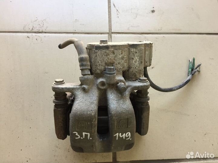 Суппорт тормозной задний audi A8 D3 quattro