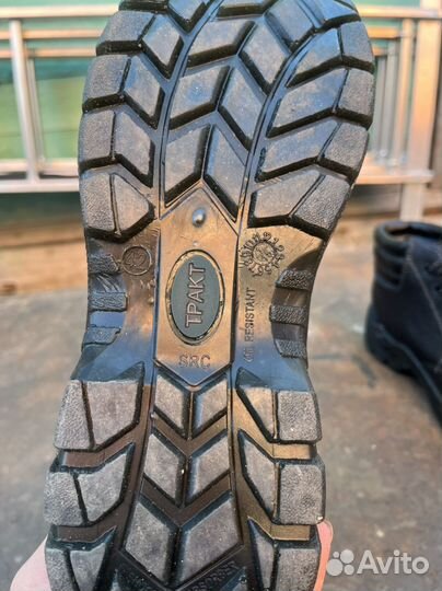 Спецодежда и обувь сварщика