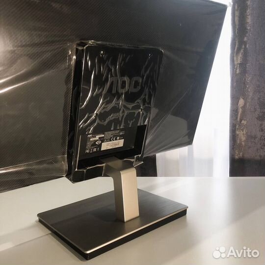 Монитор AOC 23.6