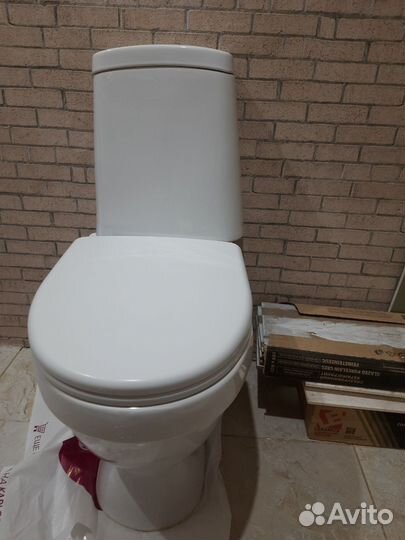 Унитазы и бачки бу