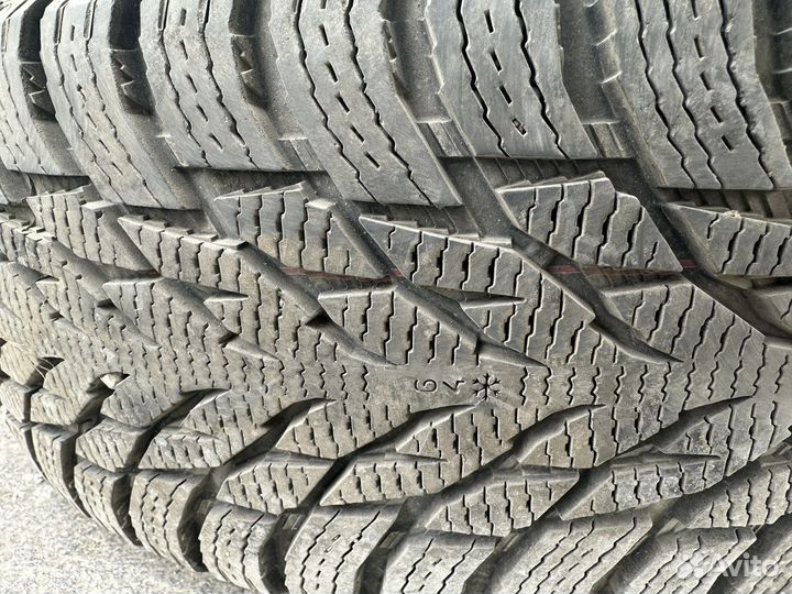 R17 Nokian Tyres Hakkapeliitta R3 215/55, PCD 5x114.3 DIA 60.1