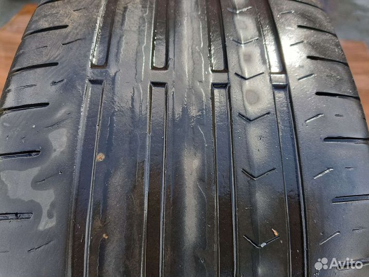 Continental ContiPremiumContact 5 SUV 225/60 R17 80S