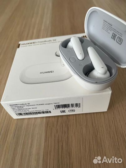 Беспроводные наушники huawei freebuds